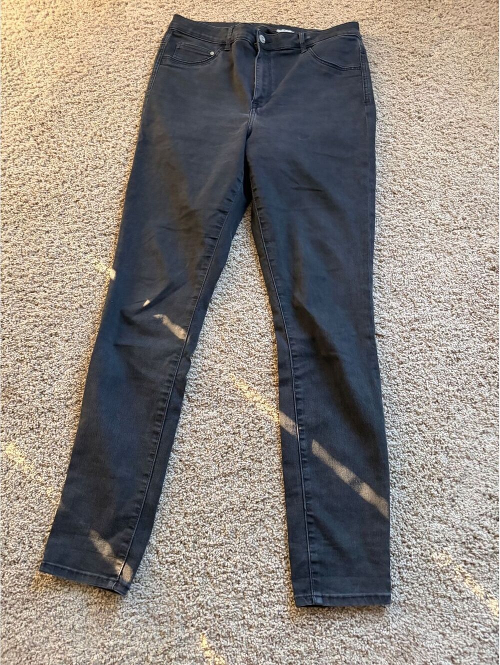 Women's H&M &Denim black skinny stretch jeans  five-pocket design 33/34